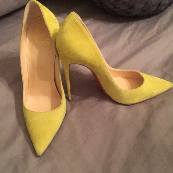 Christian Louboutin So Kate - Picture 3 of 5